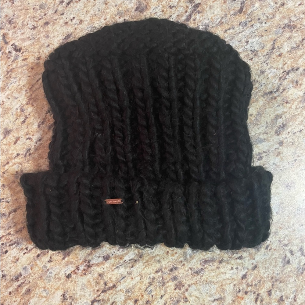 FREE PEOPLE Knit Black Hat